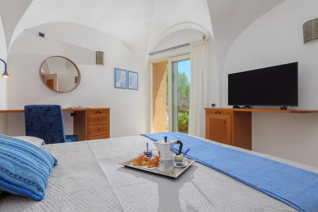 Villetta Azzurro - Sherdenia Luxury Apartments مارينيلاّ المظهر الخارجي الصورة